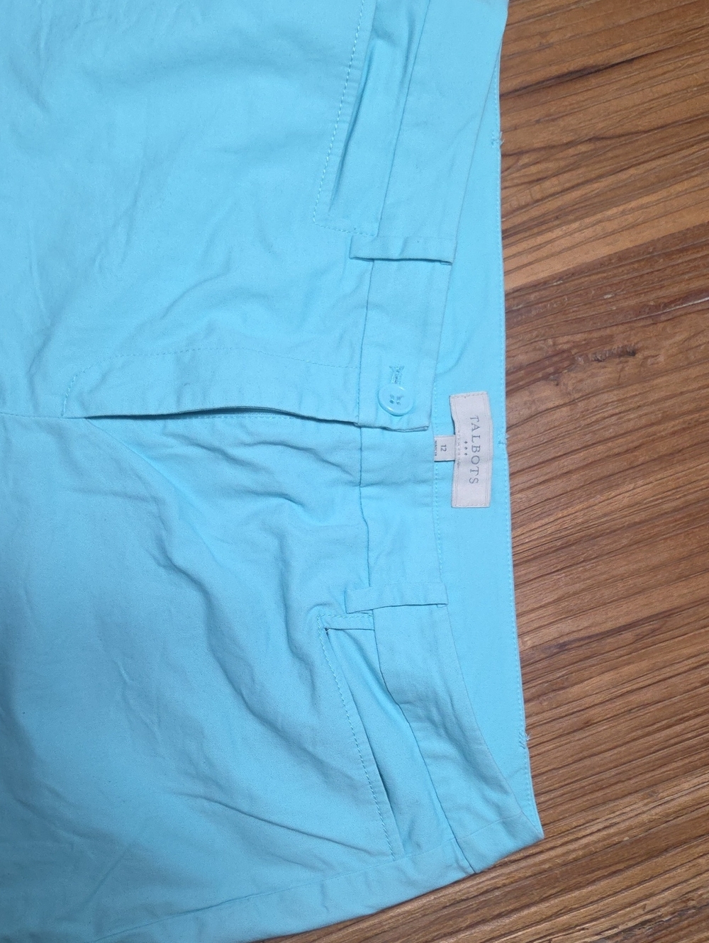 Talbots Womend Aqua Flat-Front Capris Size 12